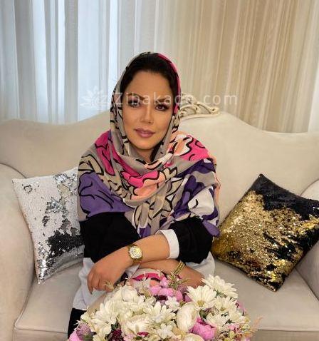 بیمه زنان خانه دار ( فرزانه کریمی مدیر فروش بیمه پاسارگاد )